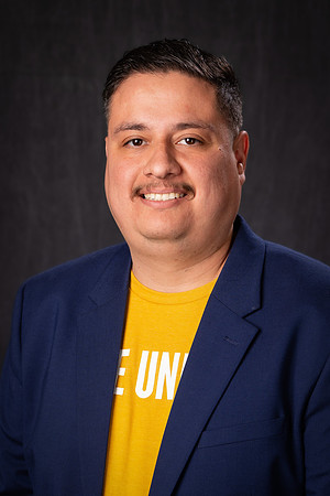 Head Shot-041
