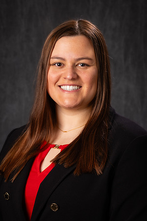 TORO_ERIN_PORTRAIT_HR