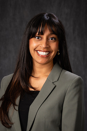 NEELA_NISHKALA_PORTRAIT_HR